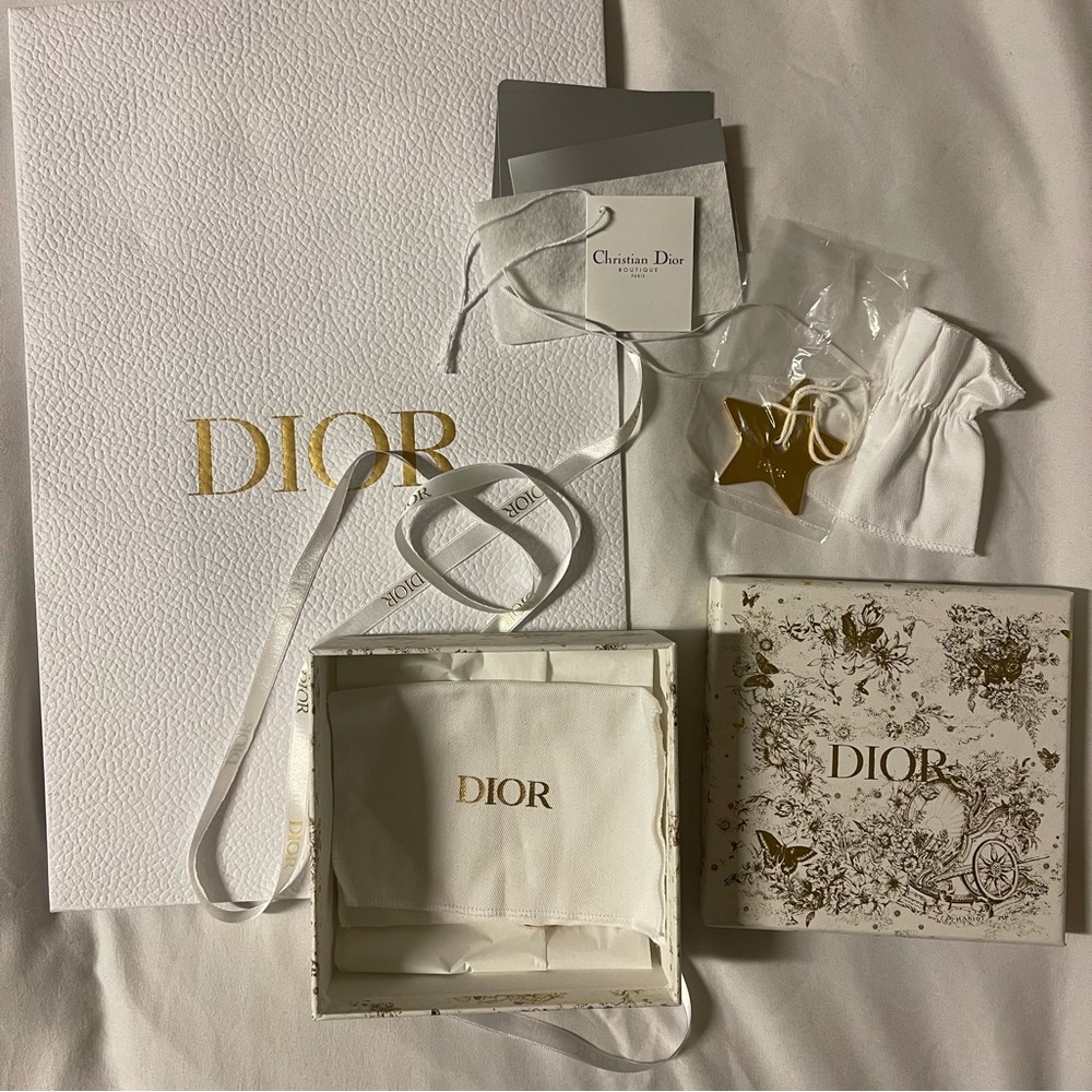 Christian Dior Gift Wapping set